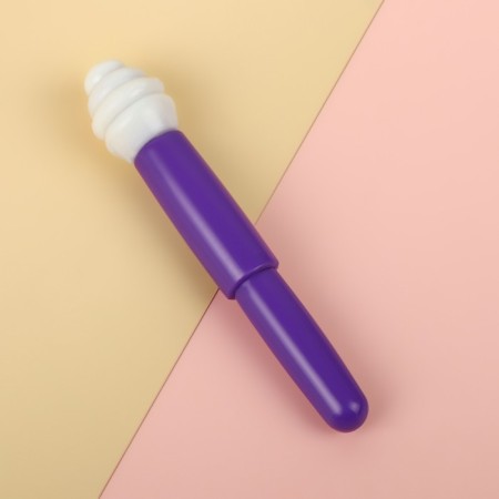 Tapirer with a cap, 7.9 cm, color mix-1