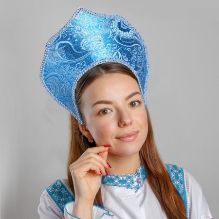 Kokoshnik "Beauty"