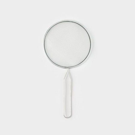 Sieve with the handle of the share "Assistant", d = 14 cm-1