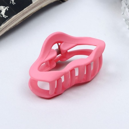 Hair crab "Leon" oval matte geometry, 5 cm, mix