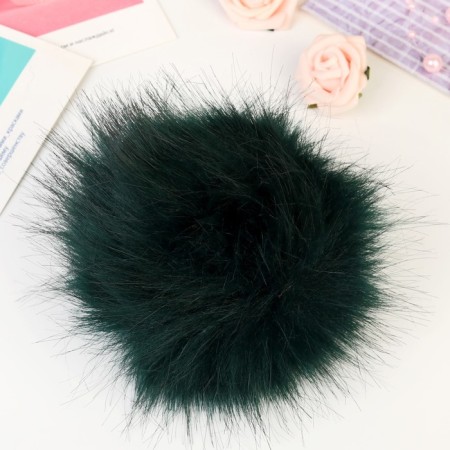 Pompon artificial fur "Emerald green" d = 13 cm
