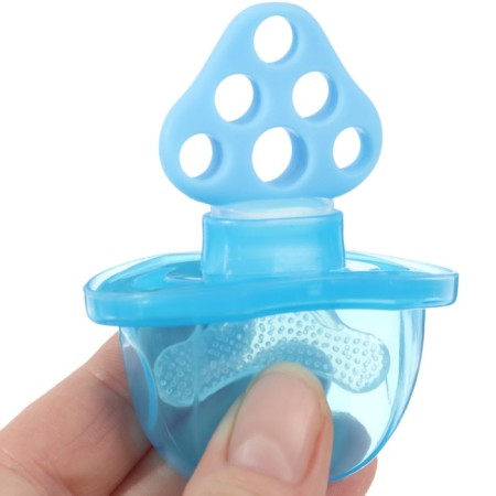 Silicone teether "for the front teeth", blue, with a cap of crumb I-7