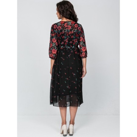 Women's dress, size 48-3