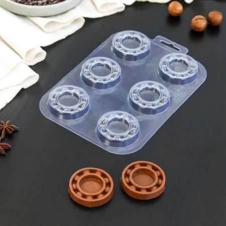 Form for chocolate and sweets "Bearing Mini", the color is transparent