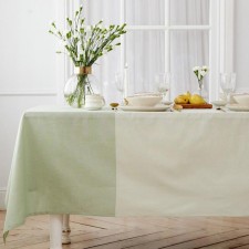 The tablecloth 