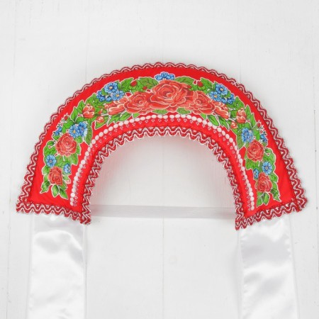 Kokoshnik "Red and Blue Flowers", on red-2