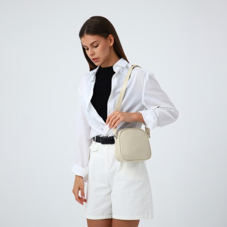 Cross-Bodi Bag on a zipper, beige color-1