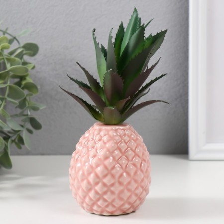 Souvenir ceramics "pink pineapple" 7x7x17.5 cm-1