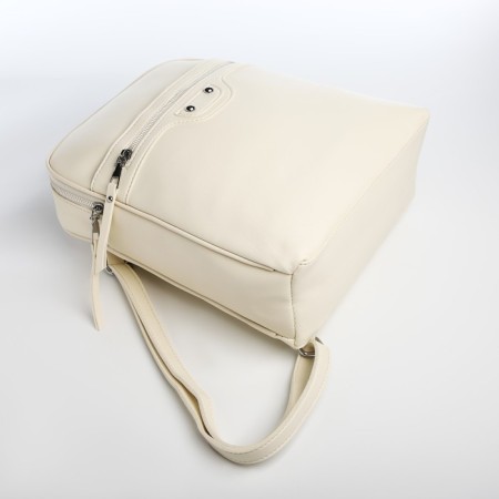 Women's backpack made of artificial leather with lightning, 3 pockets, milk color-4