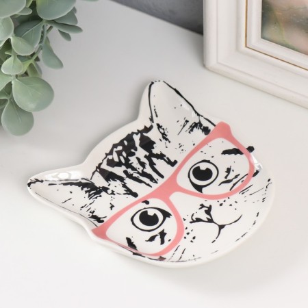 Souvenir Ceramics stand for the ring "Kitten with glasses" 1.6x11x12 cm-1