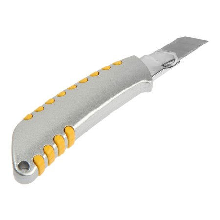 A universal tundra knife, a rubberized metal case, 18 mm-11
