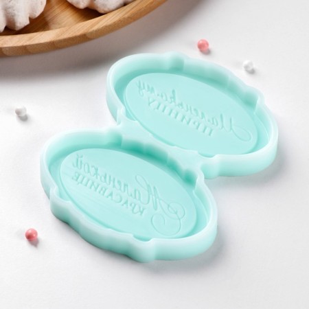 Silicone form "Prince and Beauty", 8 × 5 × 0.8 cm, Biryuza color-2