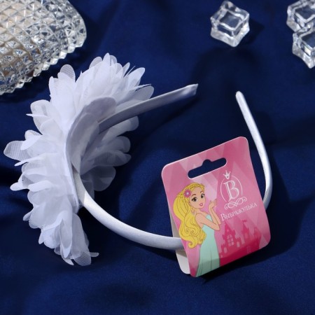 Hair cap "Rosie" three flowers, 0.5 cm, white-1
