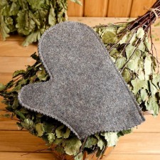 Mitten for a bathhouse gray