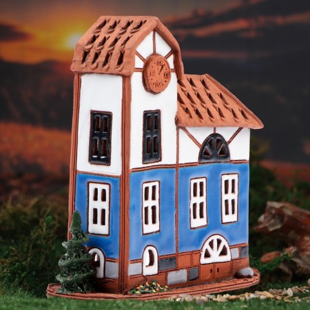 Aroma lamp house "Krantz", 15 cm, handmade