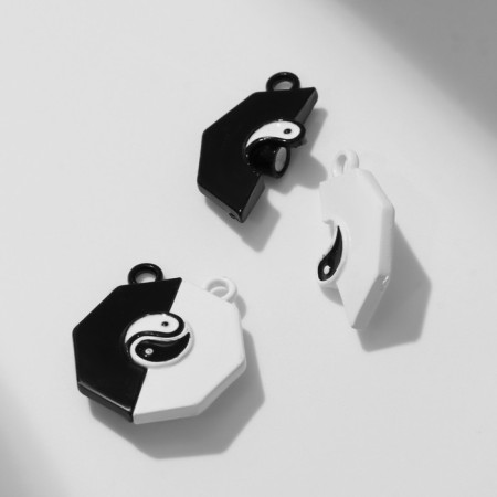 Magnetic Castle "Yin-Yang" (set 2 pcs.), Black and white color