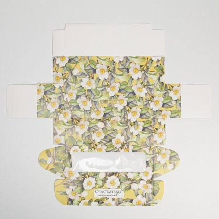 Confectionery packaging, a cupcake box with a window, “happy moments”, 26 x 10 x 8 cm-6