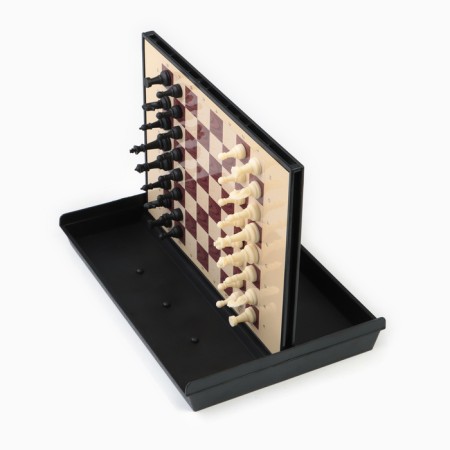 Chess is table magnetic, with a box, 24 x 18 cm-6