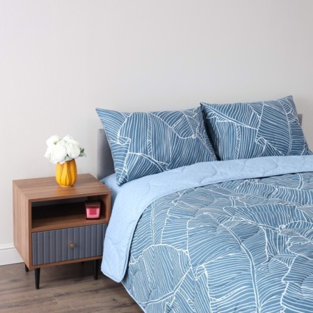 Set 1.5 joint venture: blanket 145x220 cm, sheet 150x220 cm, pillowcases 50x70 cm - 1 pcs