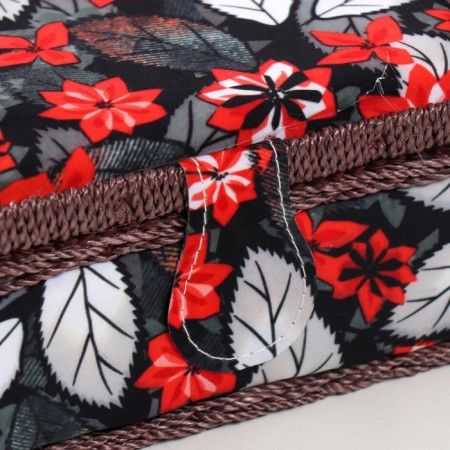 Poansettia on black needlework box 18x12x9.5 cm-1