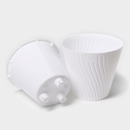 Kashpo for flowers with an insert "Louis", 1.2 l, white color-1