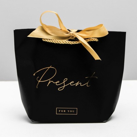 Gift package, packaging, Present, 14 x 17 x 7 cm-2