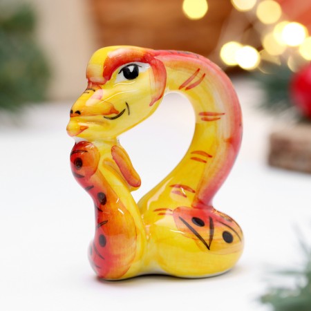 Souvenir "Snakers Red", 7 cm, porcelain-1