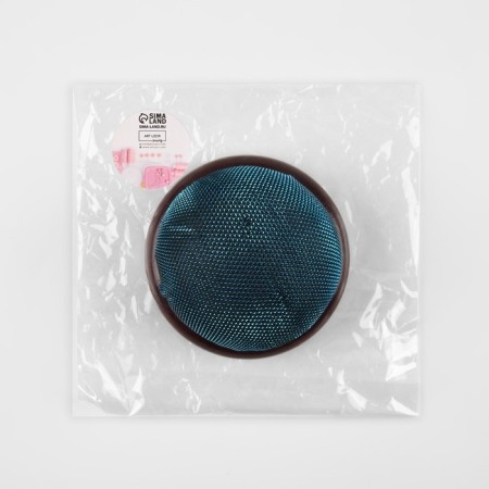 The needle "Circle", on a wooden substrate, d = 7 cm, color mix-6