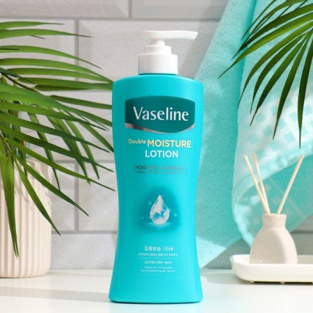 Vaseline lotion with a double moisture effect, 450 ml