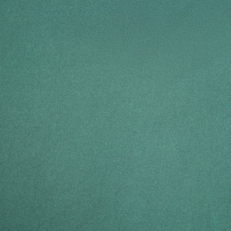 The scarf is plain, the color is green, size 70x70-1