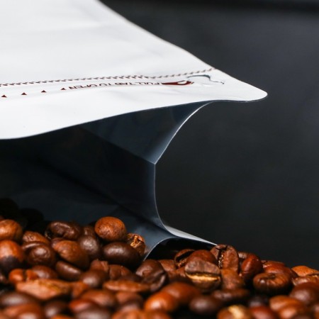 A package for coffee, tea, eight -shirt with a flat bottom, black, 13.5 x 14.5x 8 cm, 300 μm-5