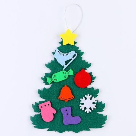 Game set "Little Christmas tree"