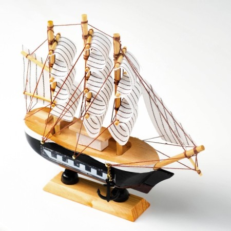 Souvenir Small Small Small "Pharaoh", black sides, cabins, 3 masts, white sails in stripes-7