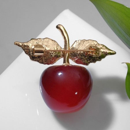 Brooch "Cherry" with leaves, red-green color in gold-1