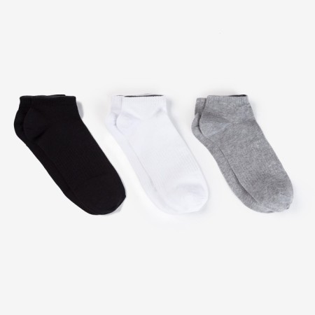 A set of male socks is 3 pairs, white, black, gray melange, size 27-29