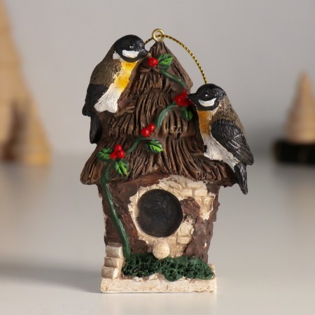 Souvenir Polystone Suspension "Sinichi on the birdhouse" 6.5x4x9.5 cm