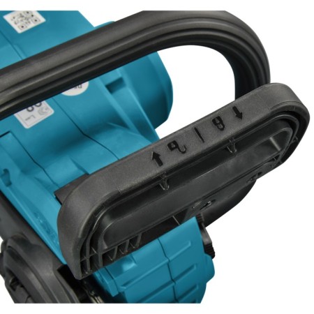 Dawed chain battery Makita DUC407Z, 18 V, 16 "/40 cm, step 3/8", without battery/ZU-3