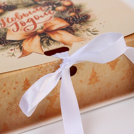 Folding Gift Box "Deer and Snowflakes", 16 × 12 × 5 cm-1