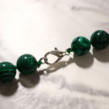 Beads ball No. 12 through the node "Malachite, 60 cm-2