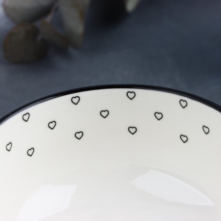 Ceramic Salenik "Hearts", 11.5 x 5.6 cm, 330 ml, white color-1