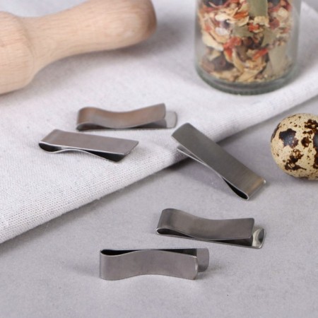 Clip for shapes with size adjustment, 4 cm, steel
