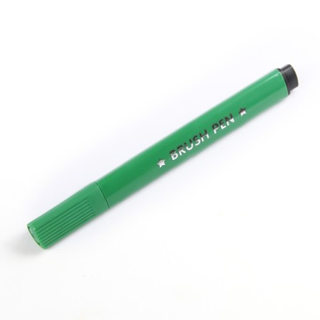 Fleeters are 24 colors, in a plastic pencil case, triangular, thickened, ventilated cap, mix-5
