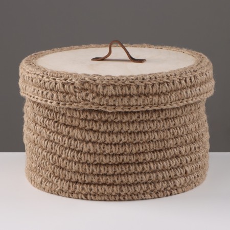 Basket with a lid, 20 x 16 cm, jute