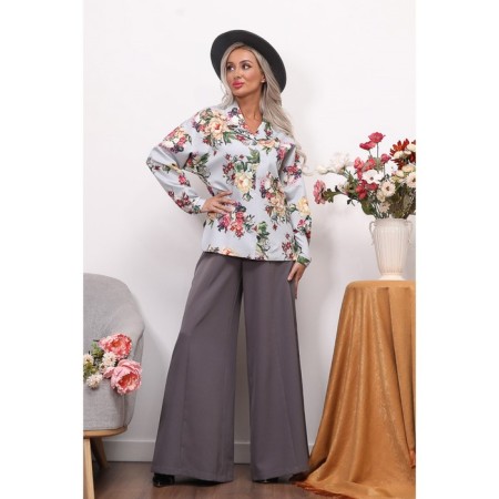 Female blouse, size 48-1