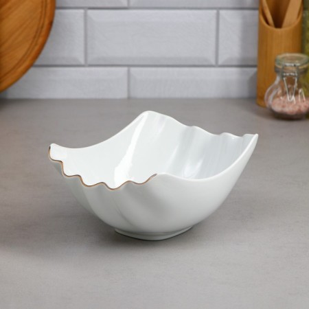 Saladnik, 1.5 l, gold stroke, porcelain, Iran