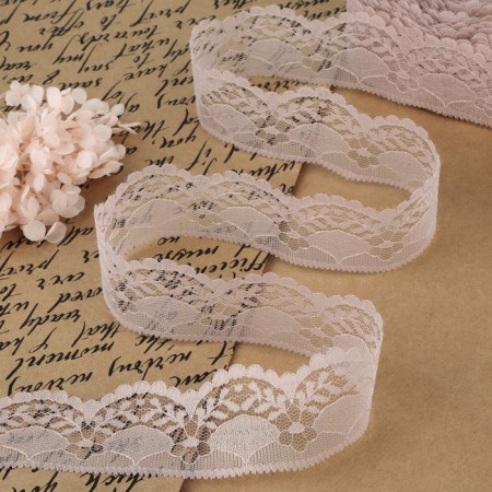 Capricon lace, 40 mm × 10 ± 1 m, powder color