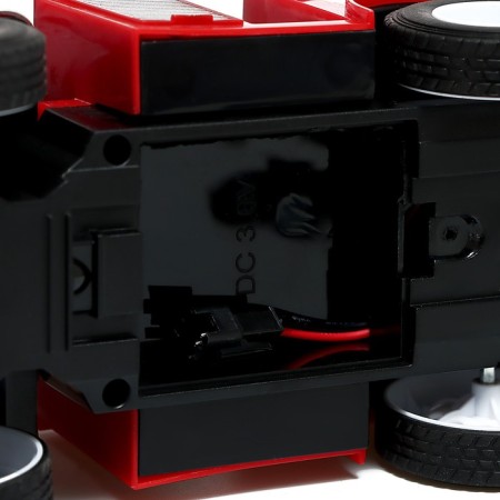 Radio -controlled machine "Fire Guard", light and sound, shoots water, 1:16, works from the battery-7