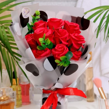 A premium bouquet of red soap roses, 11 pcs-3