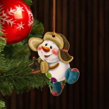 Toy on the Christmas tree 