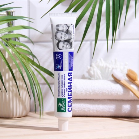 Toothpaste Spring Classic Spring, 90 g